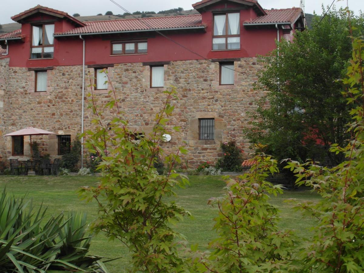 Albergue La Torre Santiurde de Reinosa